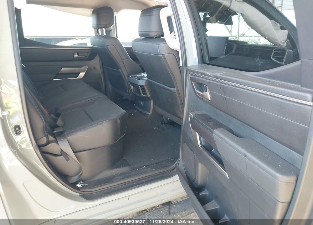 2023 TOYOTA TUNDRA CREWMAX SR/CREWMAX SR5 VIN: 5TFLA5DB4PX106164