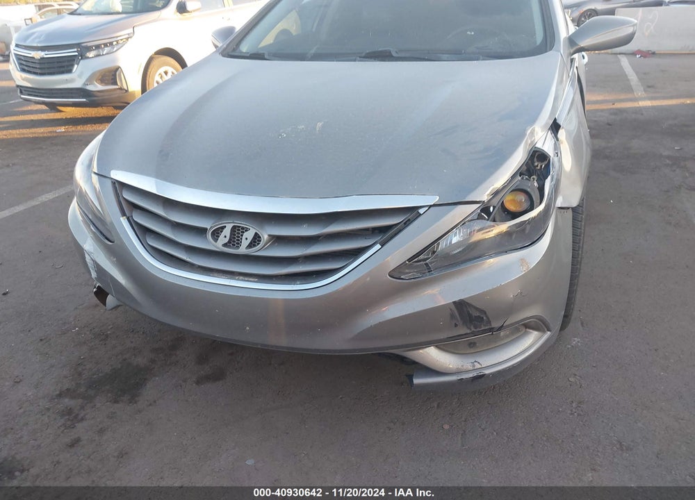 2011 HYUNDAI SONATA VIN: 5NPEC4AC8BH088427