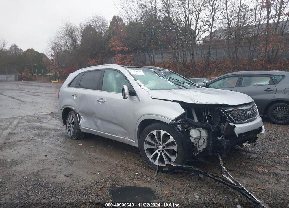 2014 KIA SORENTO SX VIN: 5XYKW4A73EG432044