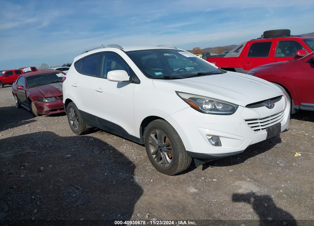 2014 HYUNDAI TUCSON SE VIN: KM8JUCAG0EU948738