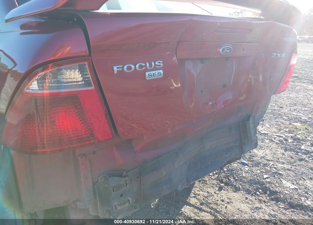 2005 FORD FOCUS ZX4 VIN: 1FAHP34N65W174638