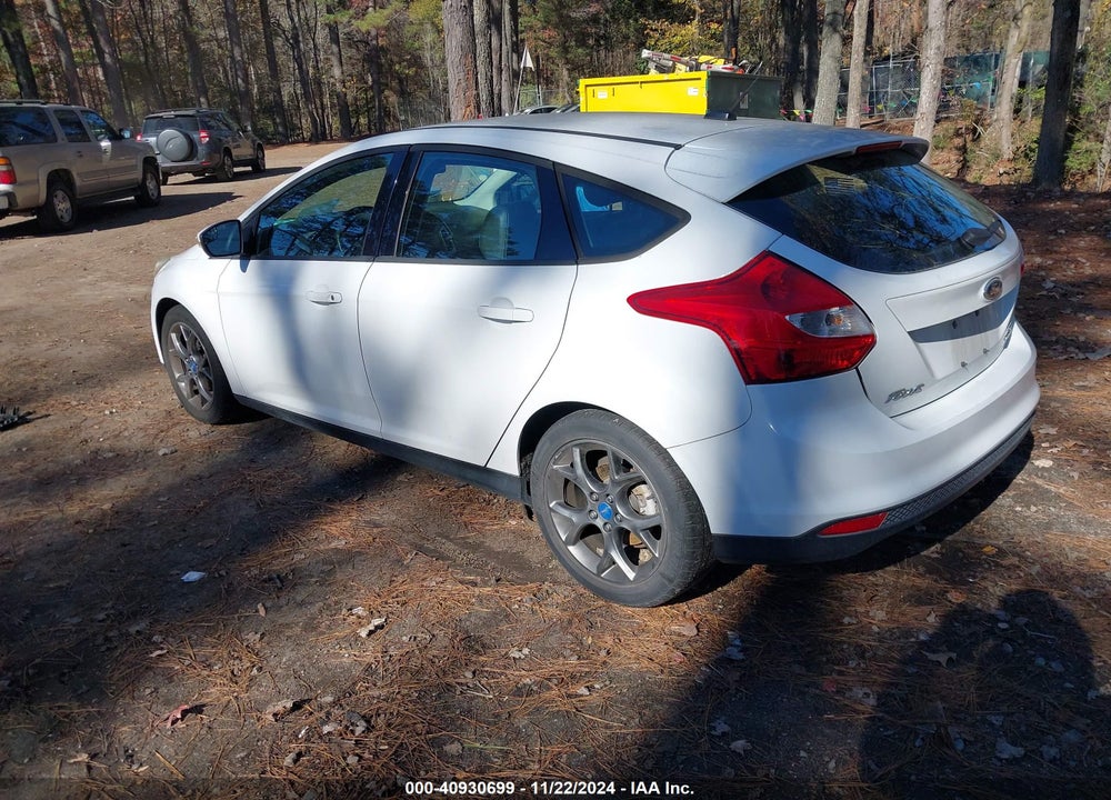 2013 FORD FOCUS SE VIN: 1FADP3K27DL224082