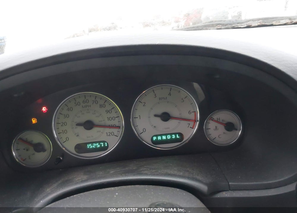2005 CHRYSLER TOWN & COUNTRY LIMITED VIN: 2C4GP64L95R232644