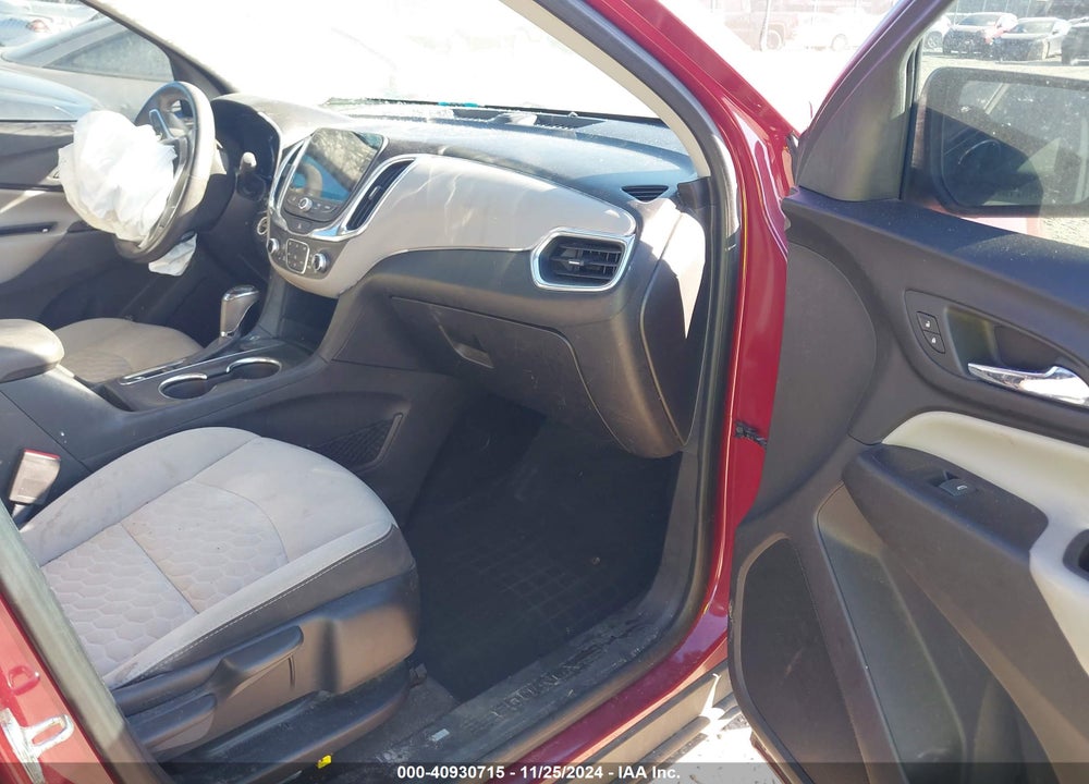 2018 CHEVROLET EQUINOX LT VIN: 2GNAXJEV3J6136732