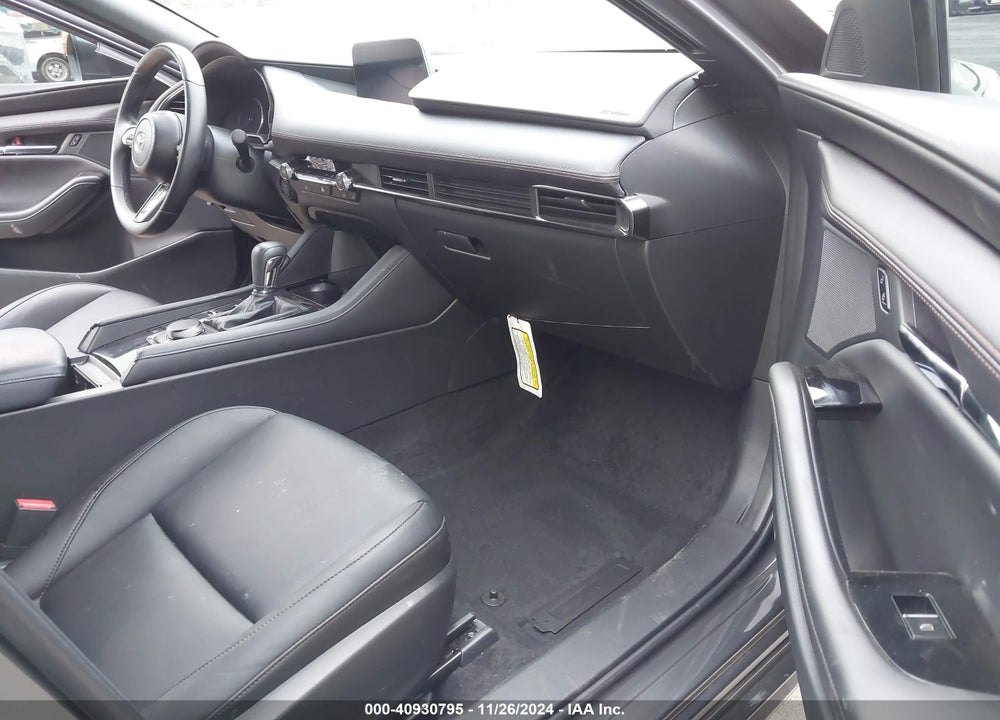 2024 MAZDA 3 2.5 S PREFERRED VIN: JM1BPALM8R1710683
