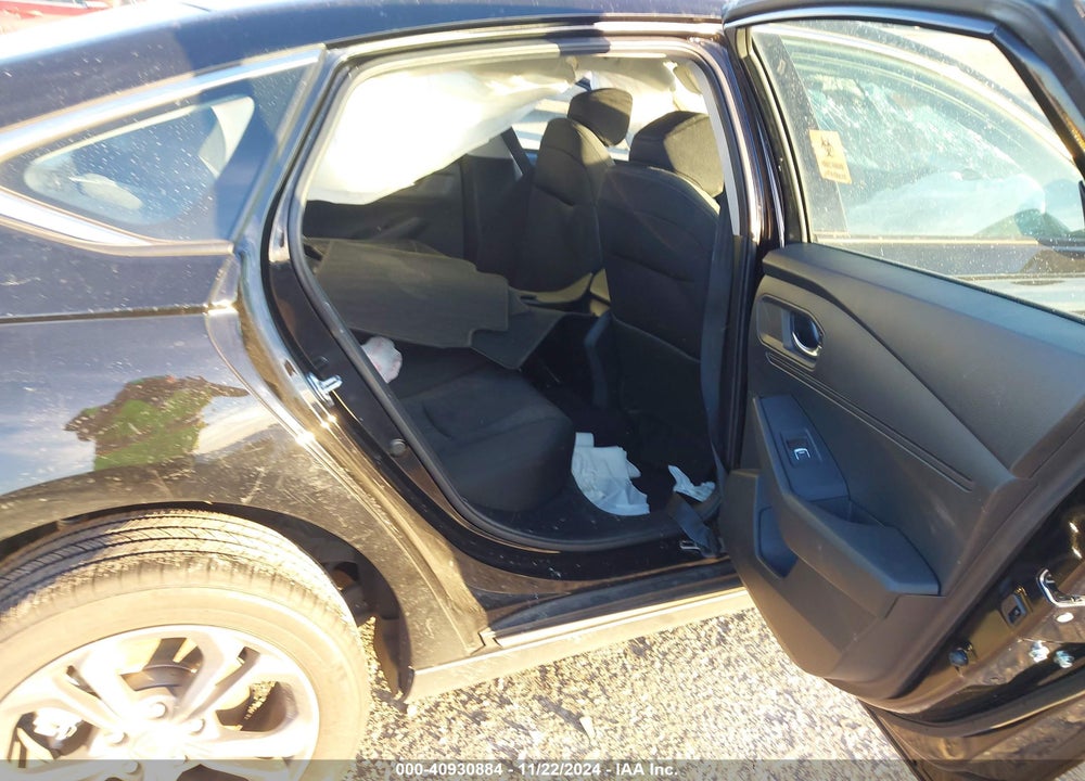 2024 HONDA ACCORD EX VIN: 1HGCY1F31RA032669