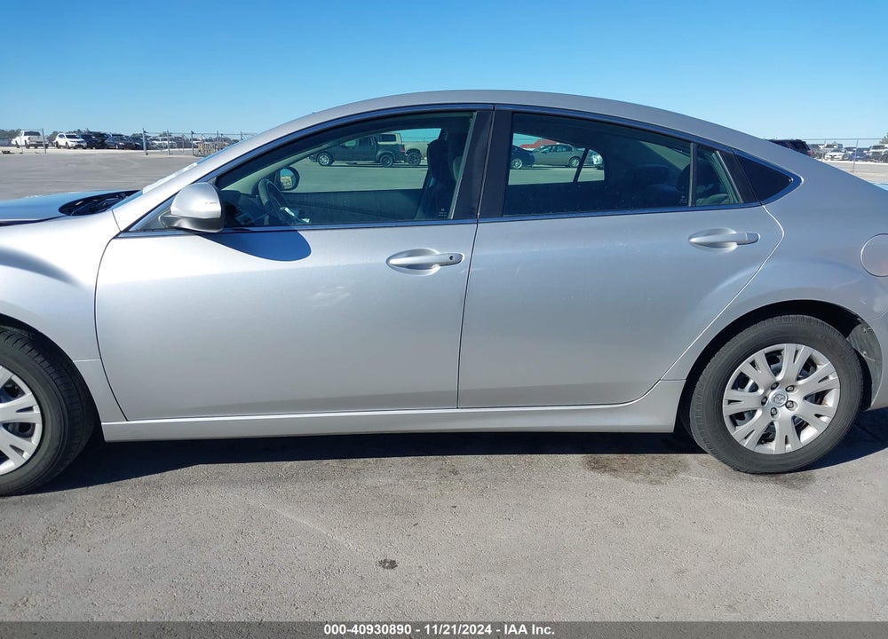 2009 MAZDA 6 I SPORT VIN: 1YVHP81A395M20592