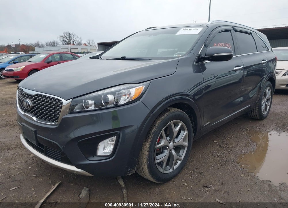 2018 KIA SORENTO 3.3L SX VIN: 5XYPKDA5XJG405563