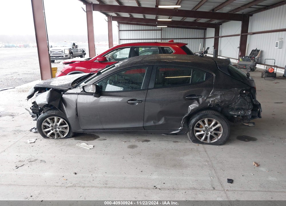 2017 MAZDA 3 SPORT VIN: 3MZBN1K77HM148372