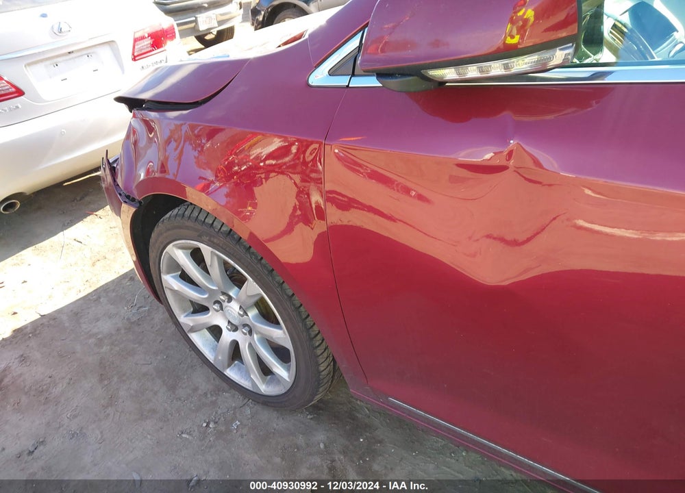 2011 BUICK LACROSSE CXS VIN: 1G4GE5ED4BF302542