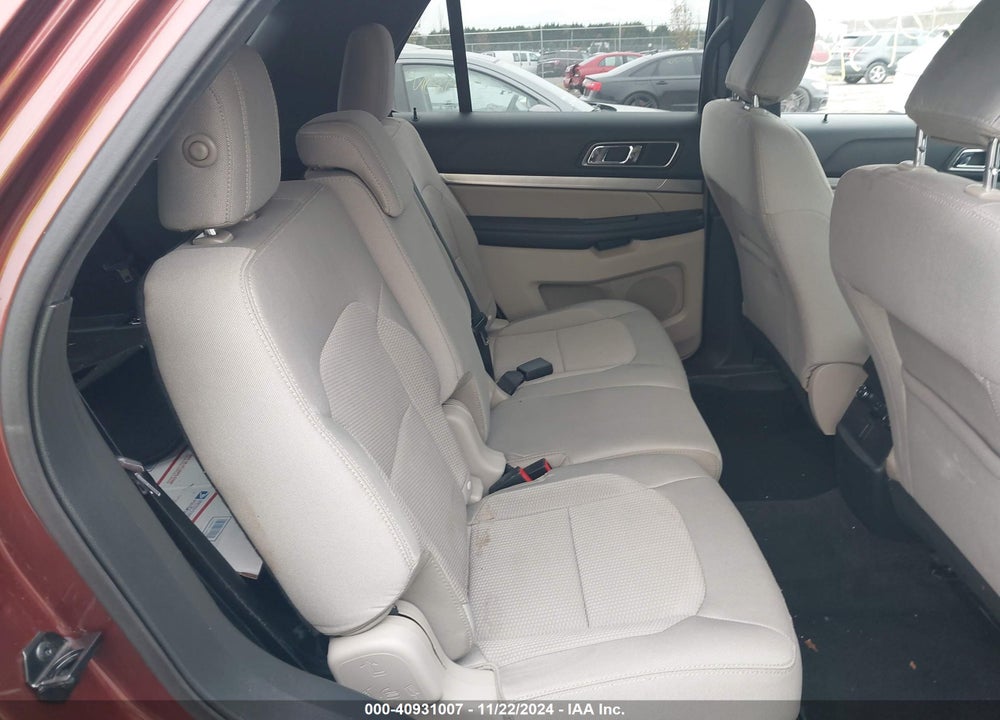 2018 FORD EXPLORER XLT VIN: 1FM5K8D85JGB85696