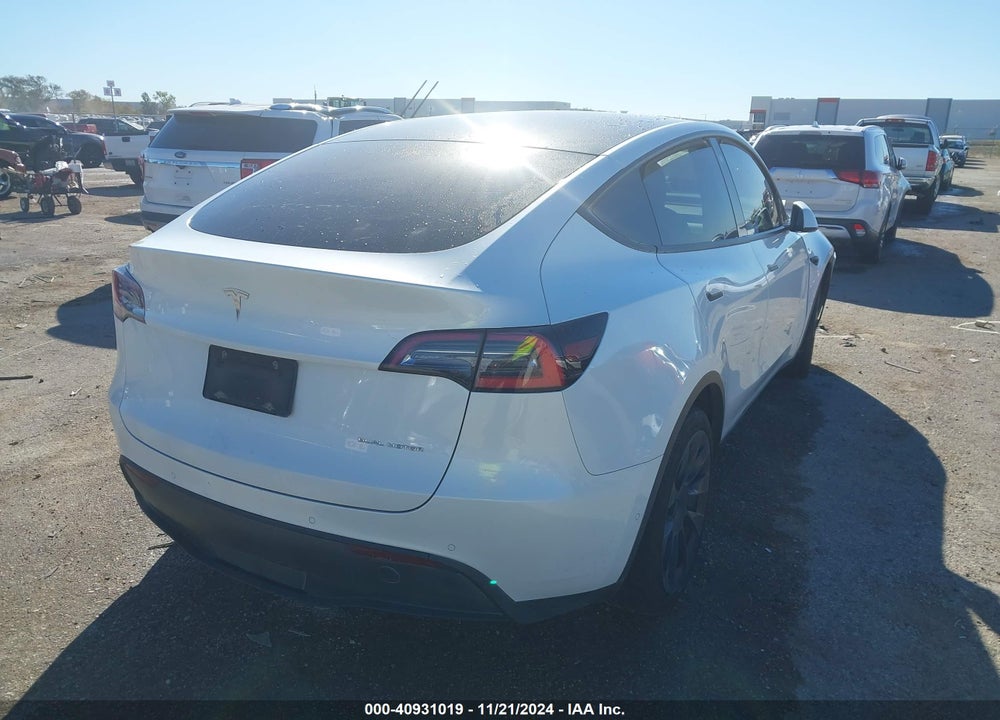 2020 TESLA MODEL Y LONG RANGE DUAL MOTOR ALL-WHEEL DRIVE VIN: 5YJYGDEE4LF040498
