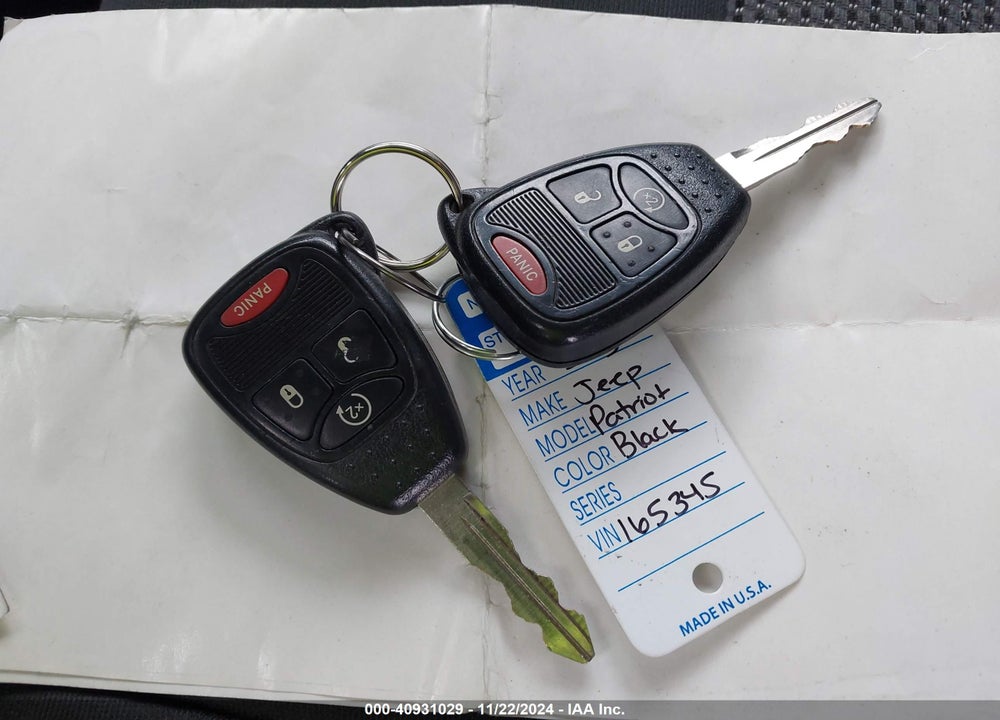 2013 JEEP PATRIOT LATITUDE VIN: 1C4NJRFB3DD165345