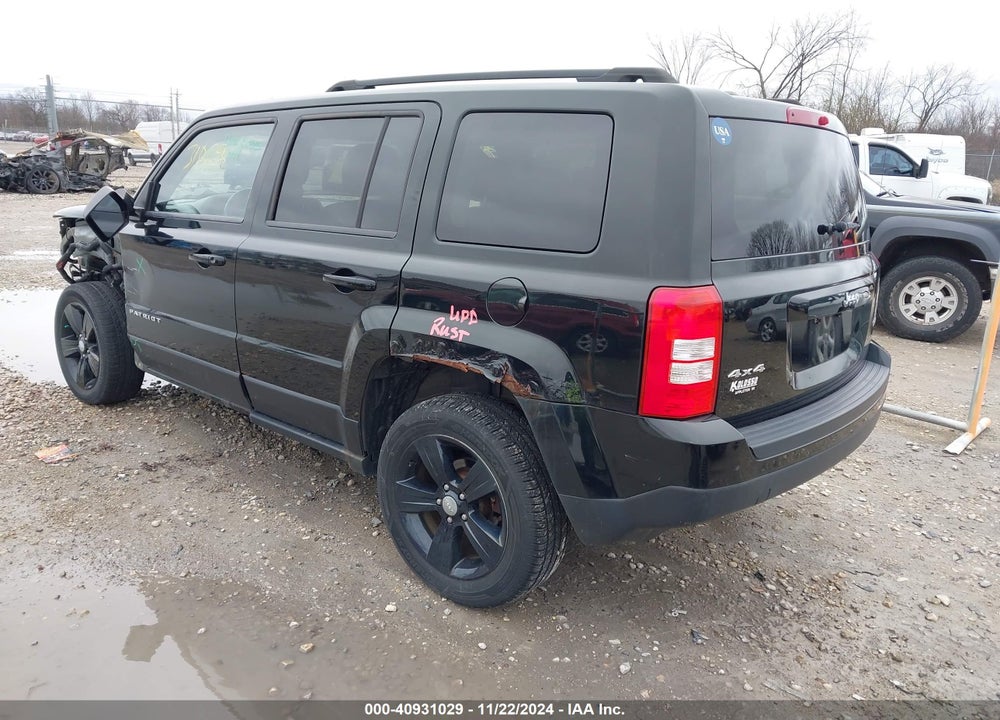 2013 JEEP PATRIOT LATITUDE VIN: 1C4NJRFB3DD165345