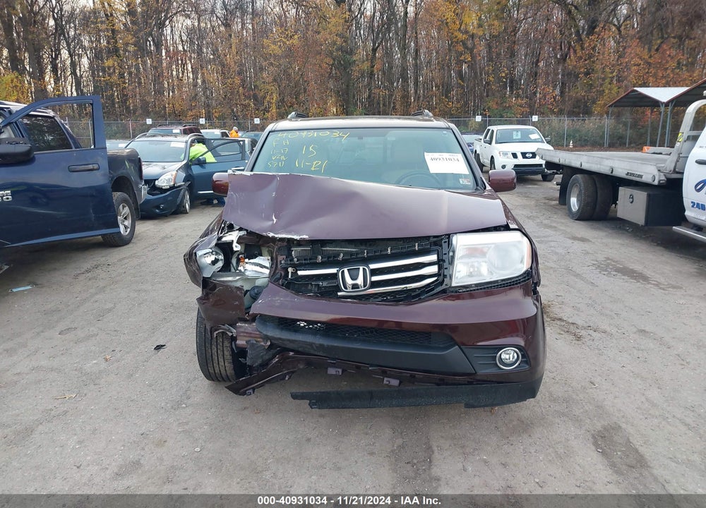 2015 HONDA PILOT TOURING VIN: 5FNYF4H94FB005711