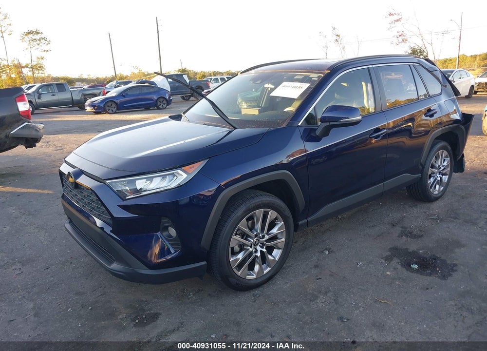 2020 TOYOTA RAV4 XLE PREMIUM VIN: JTMC1RFV0LD042389