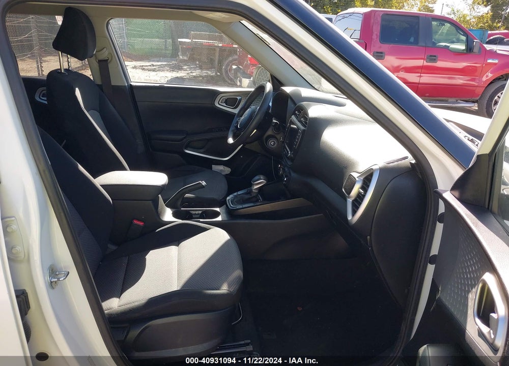 2022 KIA SOUL LX VIN: KNDJ23AU9N7804197