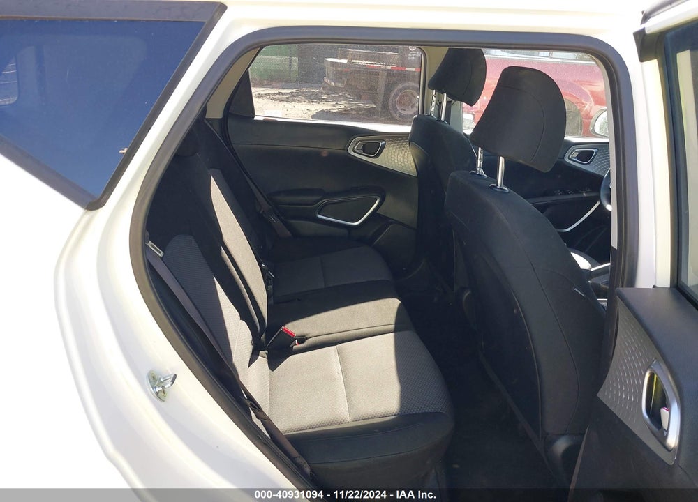 2022 KIA SOUL LX VIN: KNDJ23AU9N7804197