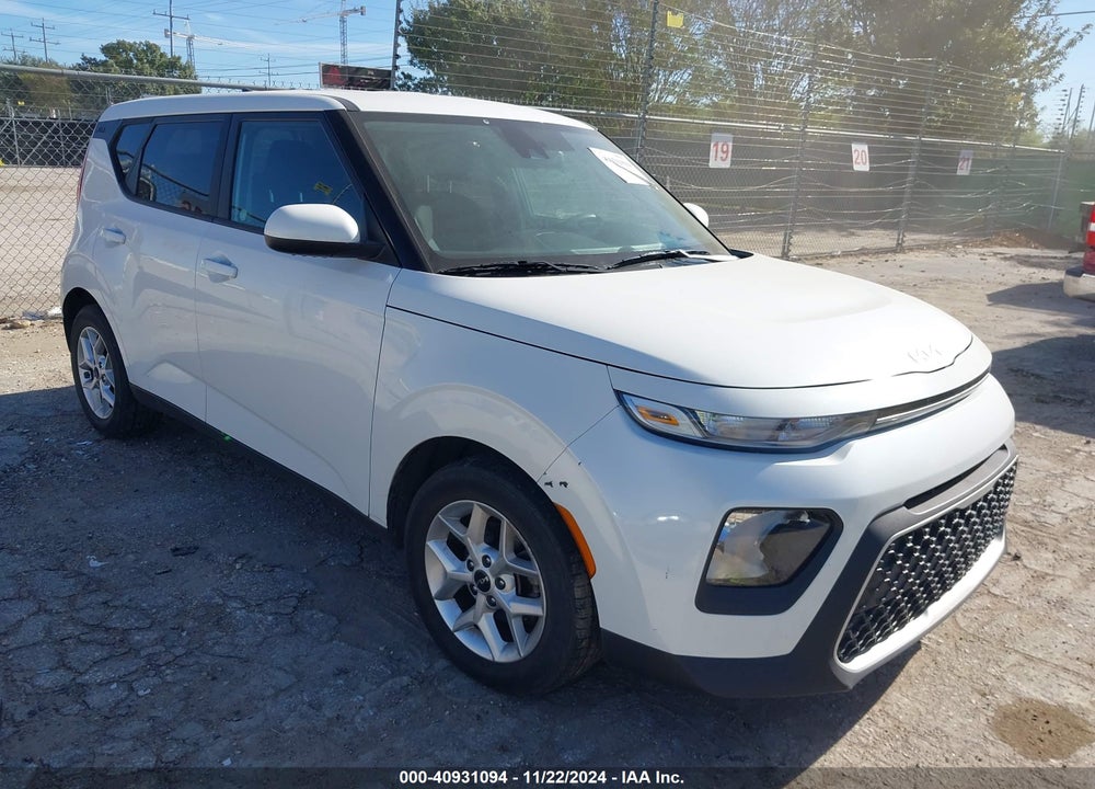 2022 KIA SOUL LX VIN: KNDJ23AU9N7804197
