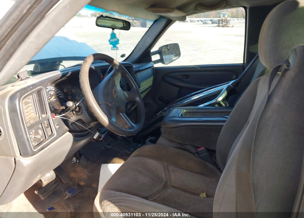 2007 CHEVROLET SILVERADO 3500 CLASSIC WORK TRUCK VIN: 1GCJC33D47F178075