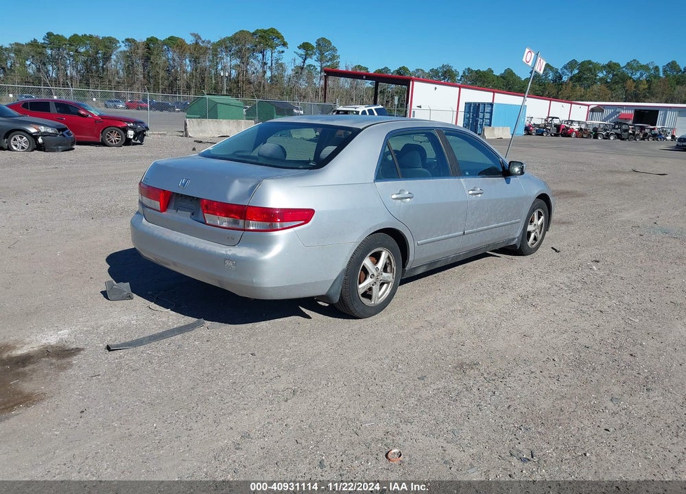 2003 HONDA ACCORD 2.4 LX VIN: 1HGCM56313A044783