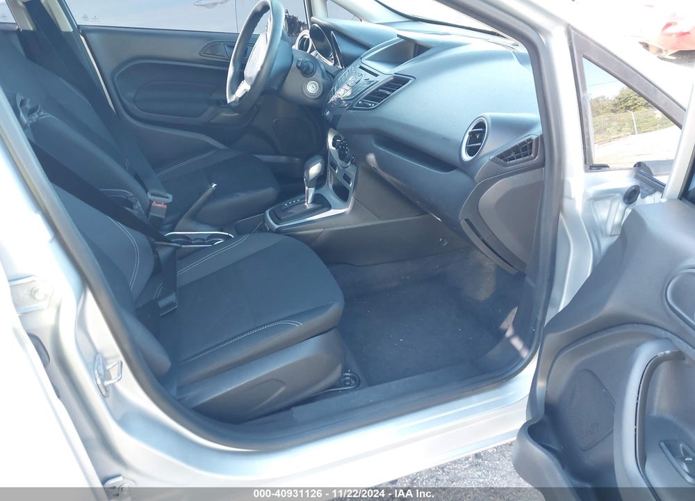 2019 FORD FIESTA SE VIN: 3FADP4BJ0KM161030