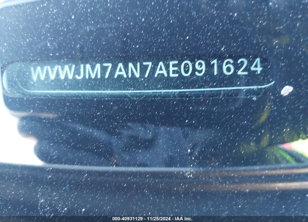 2010 VOLKSWAGEN PASSAT KOMFORT VIN: WVWJM7AN7AE091624