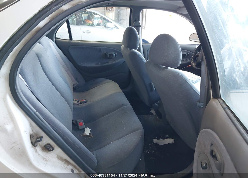 2000 HYUNDAI ELANTRA GLS VIN: KMHJF35F7YU054638