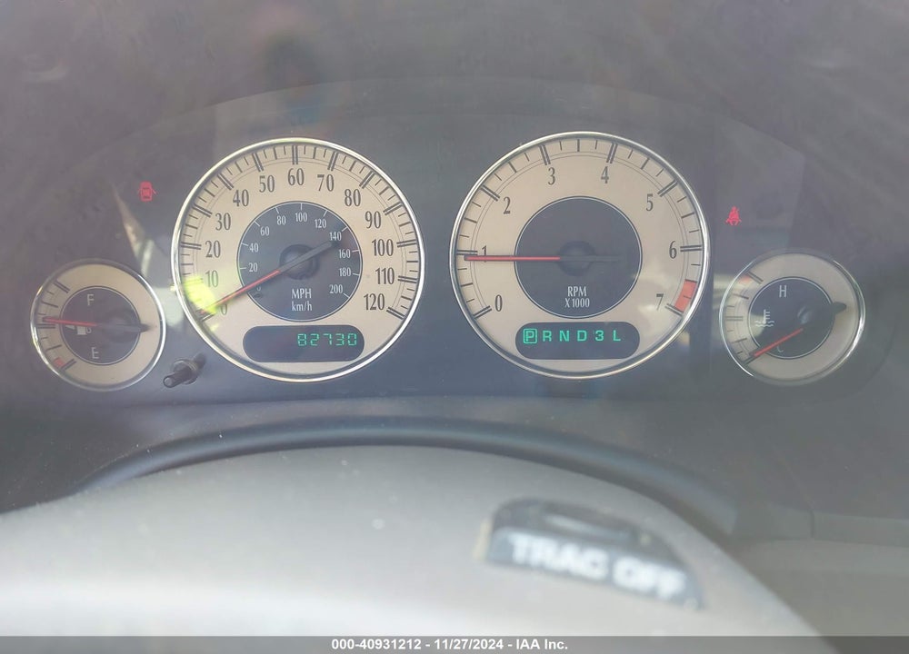 2002 CHRYSLER TOWN & COUNTRY LIMITED VIN: 2C8GP64L32R700510