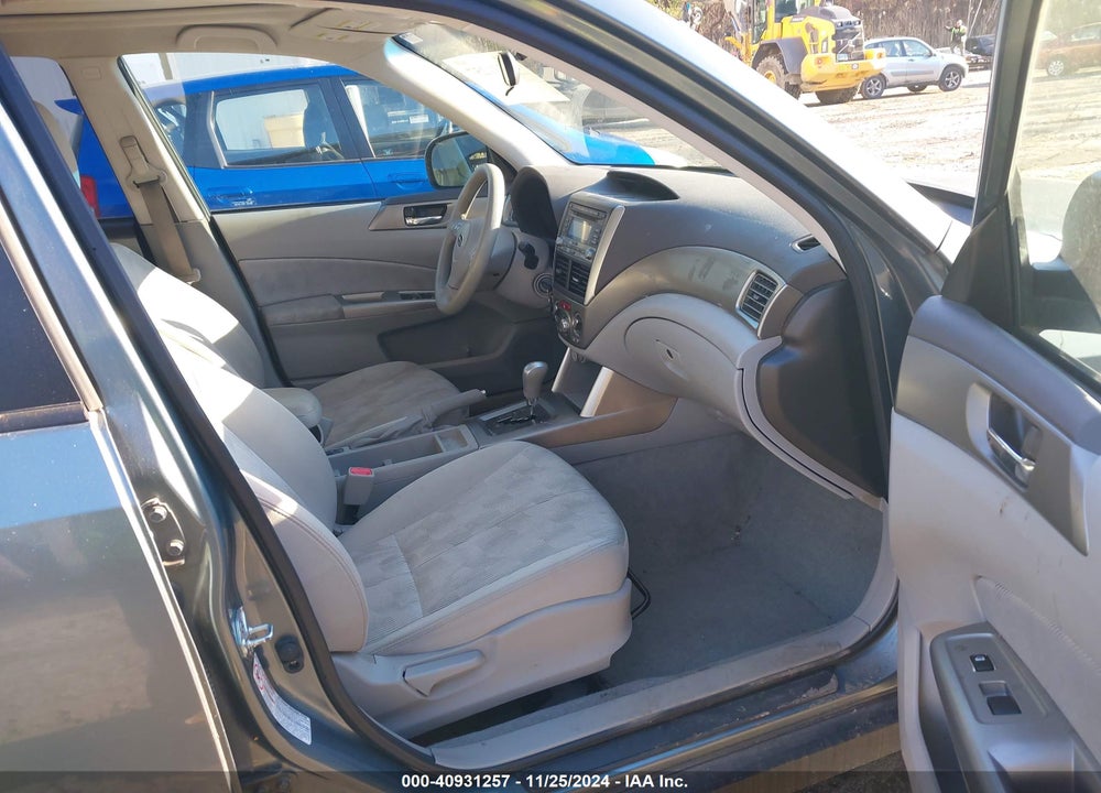 2010 SUBARU FORESTER 2.5X PREMIUM VIN: JF2SH6CC8AH727434