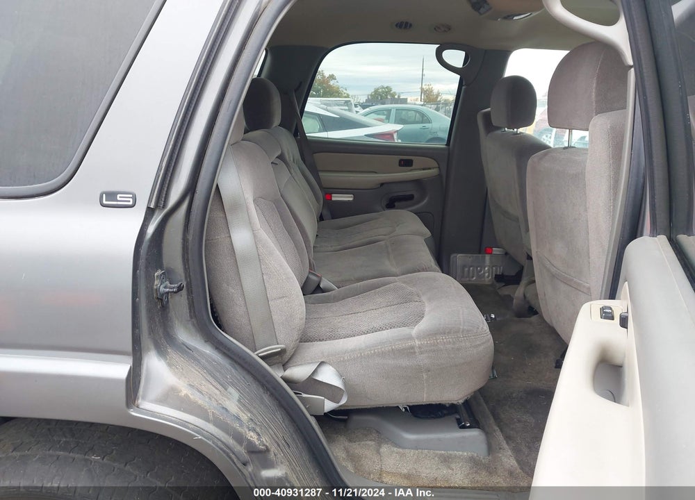 2002 CHEVROLET TAHOE LS VIN: 1GNEC13T52J305572