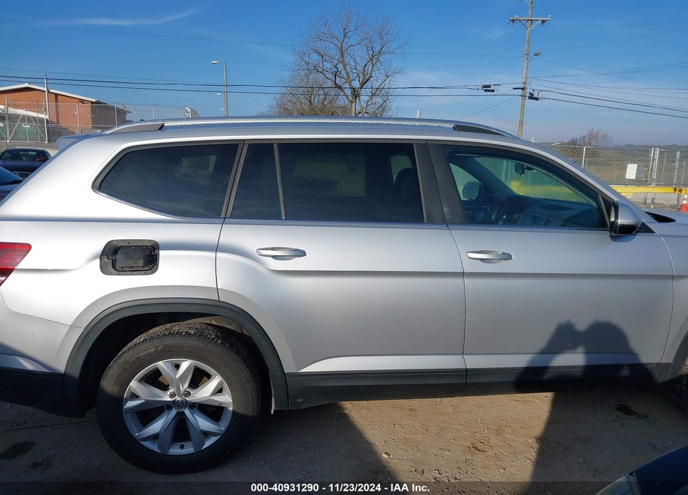 2018 VOLKSWAGEN ATLAS 3.6L V6 SE VIN: 1V2KR2CA9JC566168