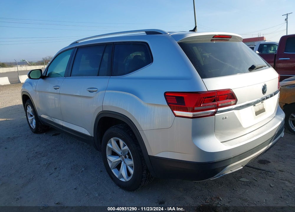 2018 VOLKSWAGEN ATLAS 3.6L V6 SE VIN: 1V2KR2CA9JC566168