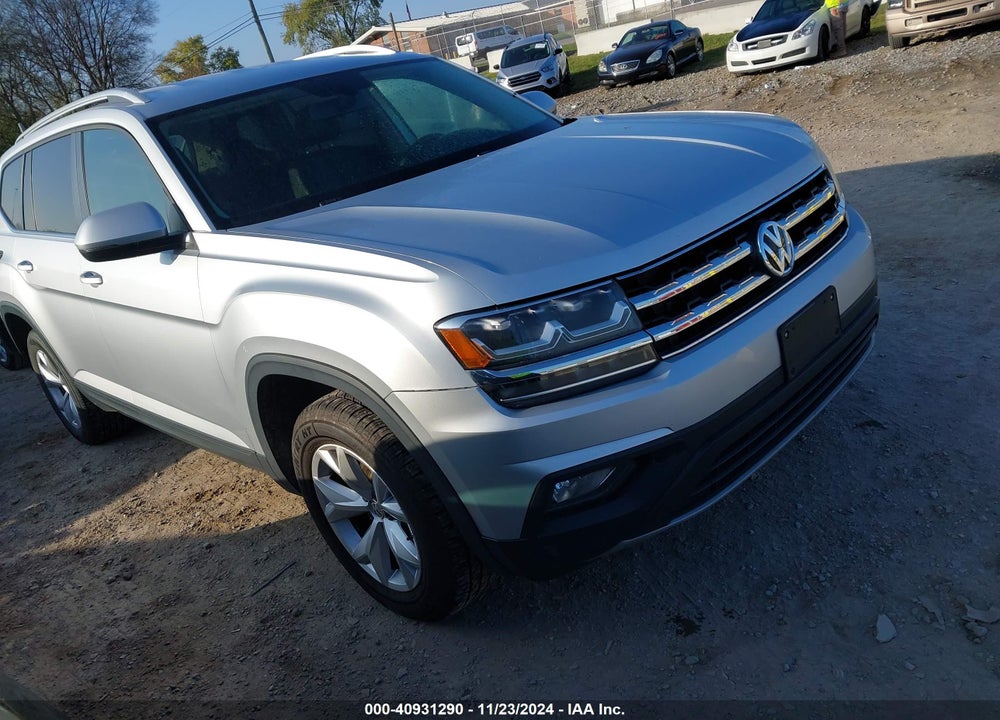 2018 VOLKSWAGEN ATLAS 3.6L V6 SE VIN: 1V2KR2CA9JC566168