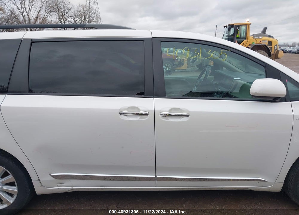 2017 TOYOTA SIENNA XLE LIMITED VIN: 5TDDZ3DC2HS161696