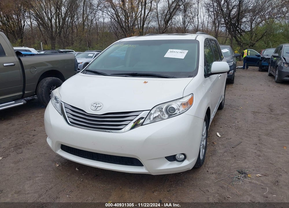 2017 TOYOTA SIENNA XLE LIMITED VIN: 5TDDZ3DC2HS161696