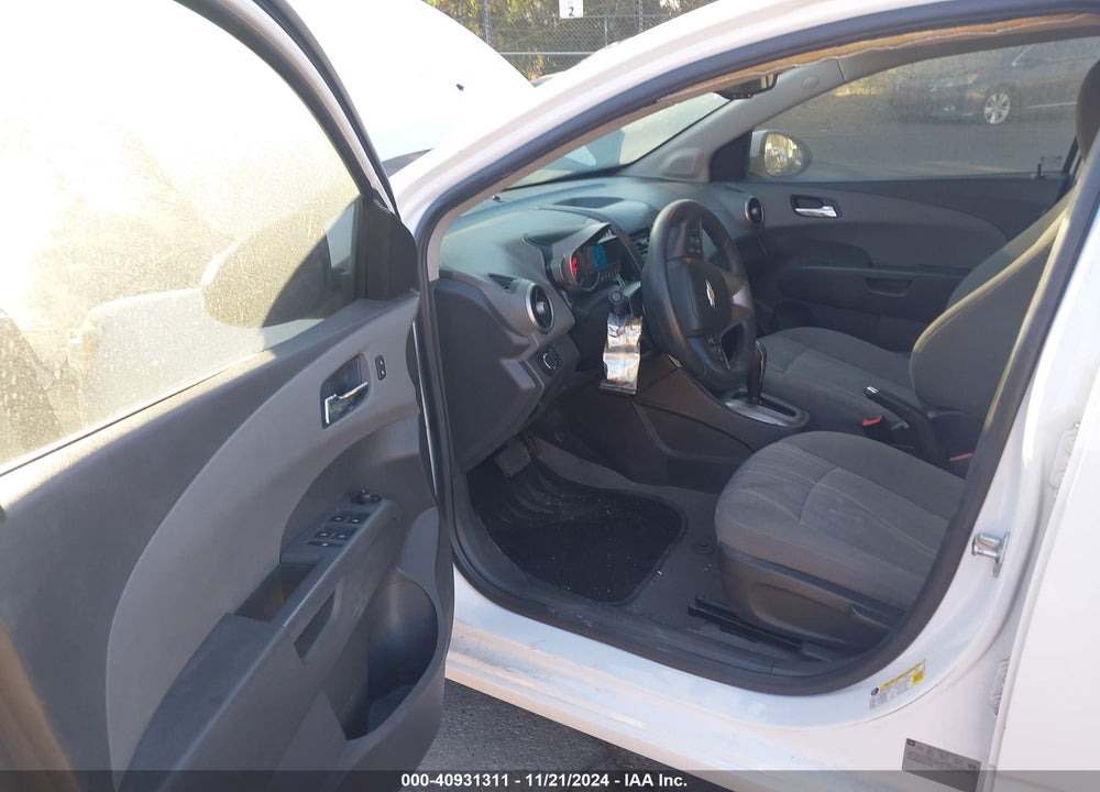 2015 CHEVROLET SONIC LT AUTO VIN: 1G1JC5SH6F4217140