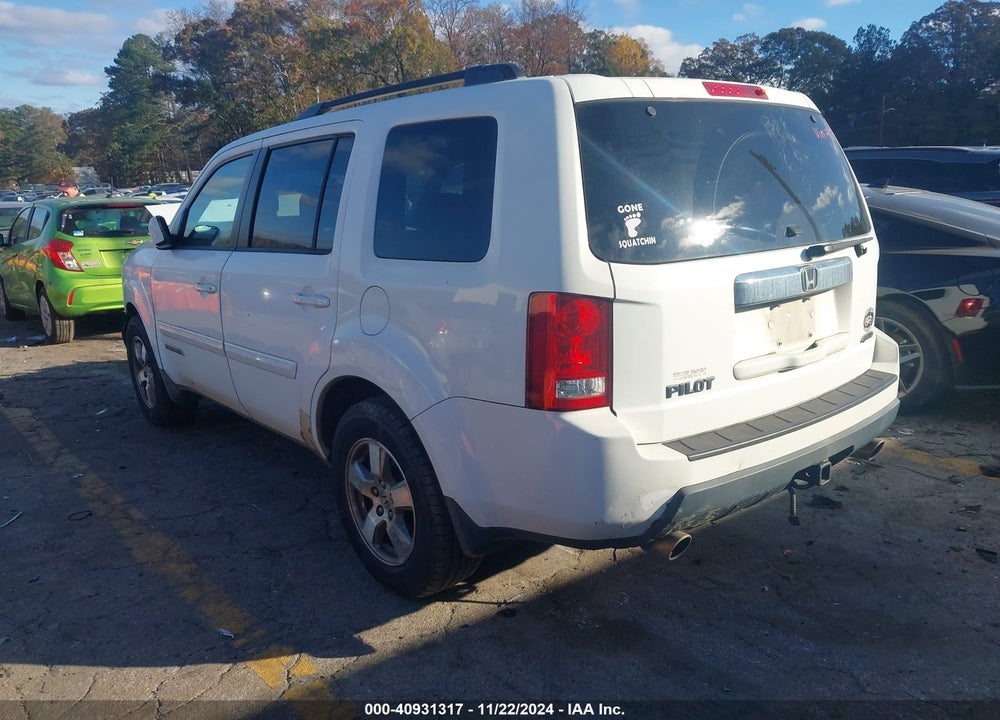 2009 HONDA PILOT EX VIN: 5FNYF48409B044174