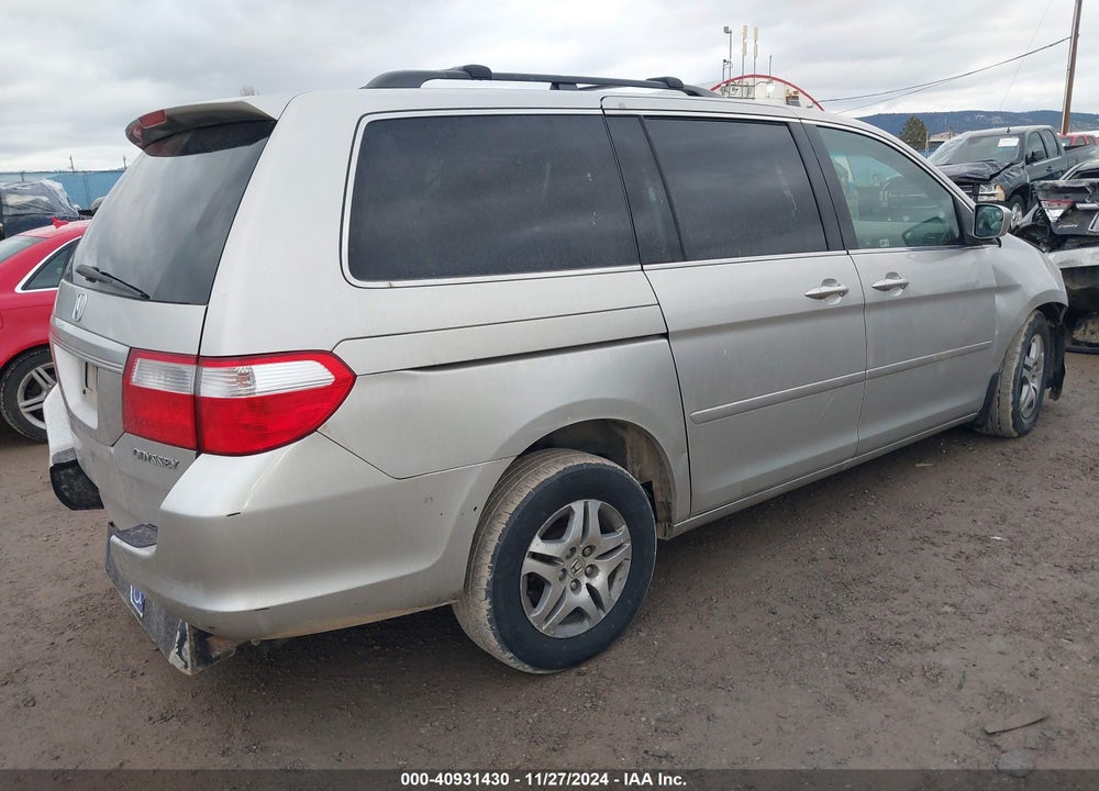 2005 HONDA ODYSSEY VIN: 5FNRL38675B505695