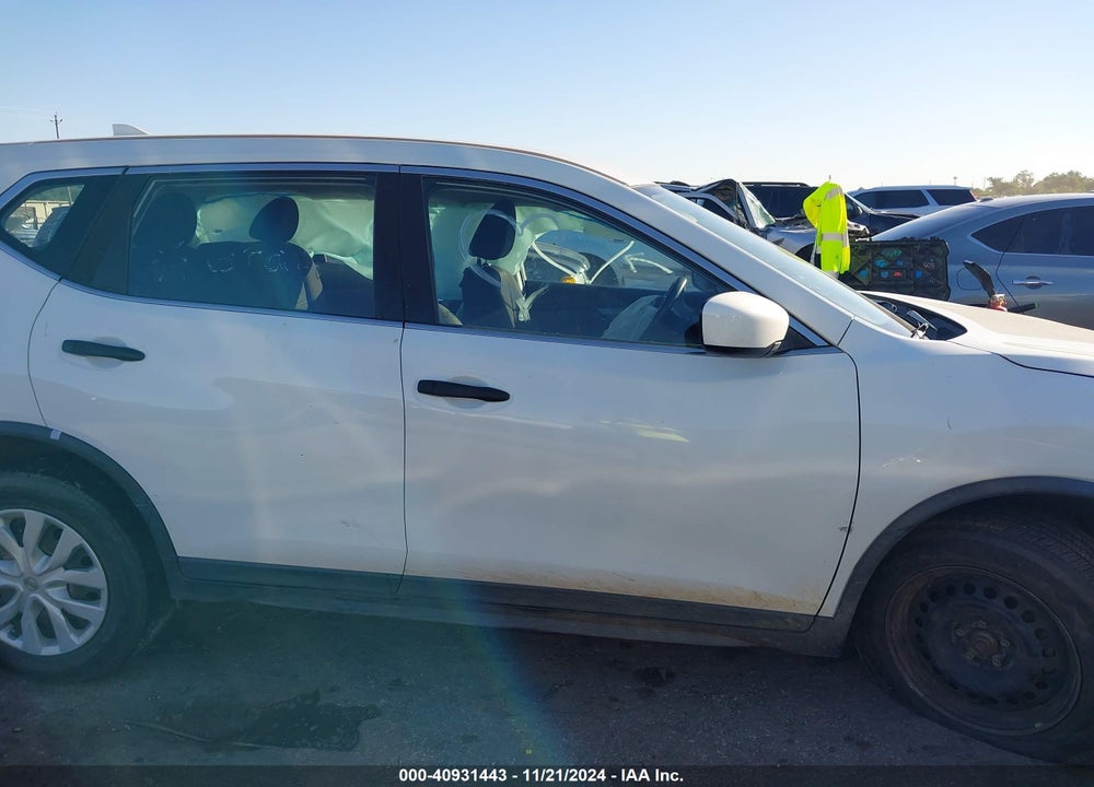 2017 NISSAN ROGUE S VIN: KNMAT2MV4HP521870