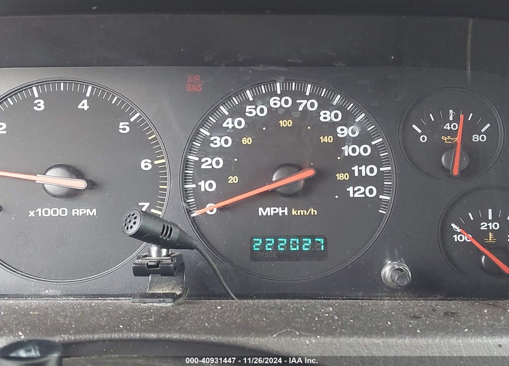 2000 JEEP GRAND CHEROKEE LAREDO VIN: 1J4G248S0YC391161