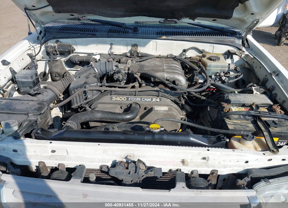 2002 TOYOTA 4RUNNER SR5 V6 VIN: JT3GN86R920239672