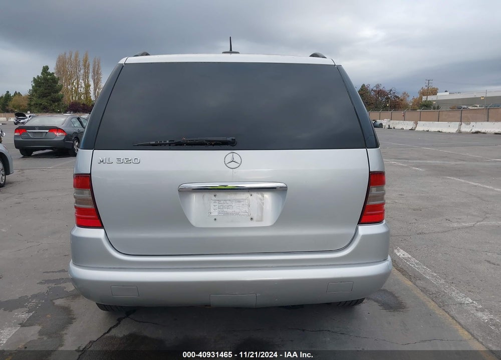 2001 MERCEDES-BENZ ML 320 VIN: 4JGAB54E91A238728