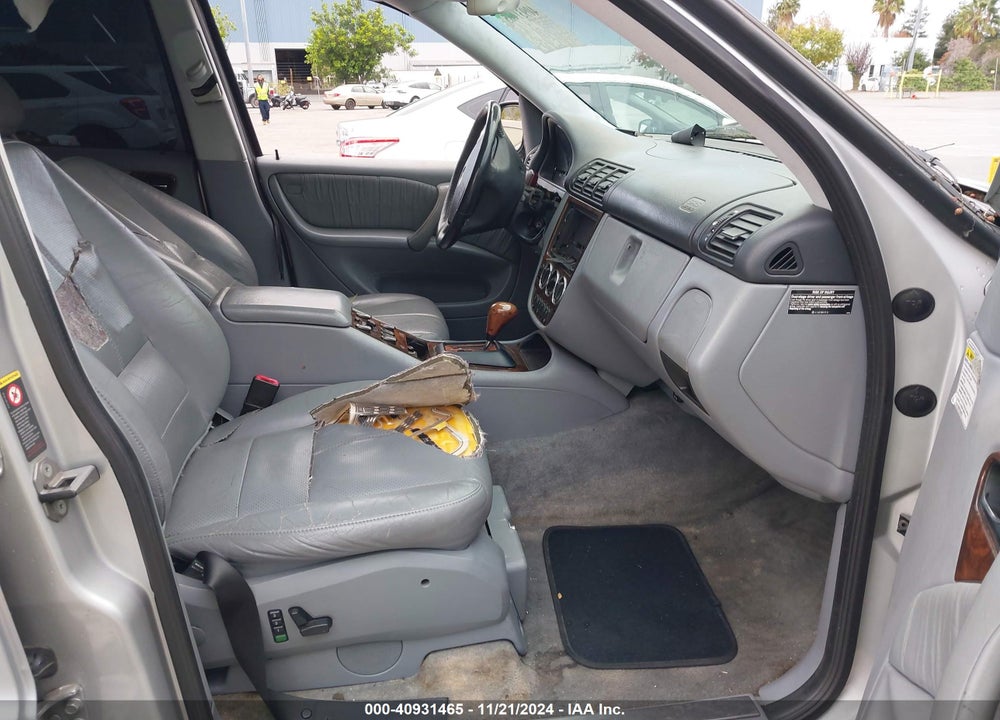 2001 MERCEDES-BENZ ML 320 VIN: 4JGAB54E91A238728