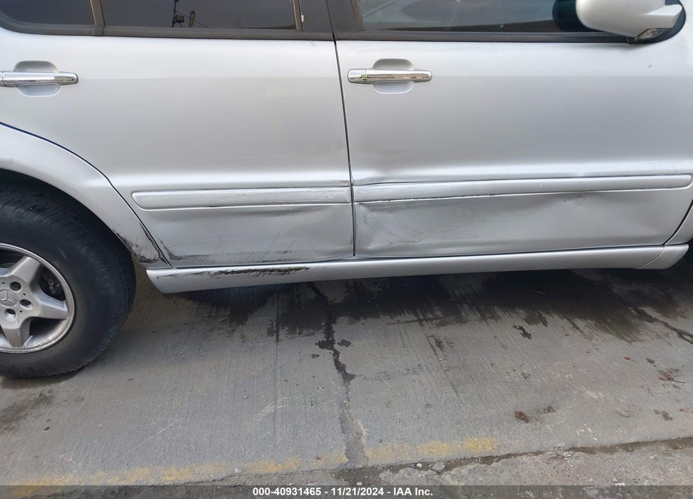 2001 MERCEDES-BENZ ML 320 VIN: 4JGAB54E91A238728