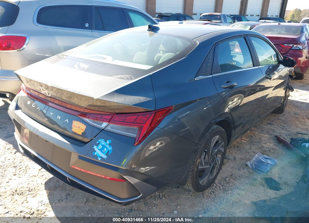 2024 HYUNDAI ELANTRA SEL VIN: KMHLS4DG2RU670088