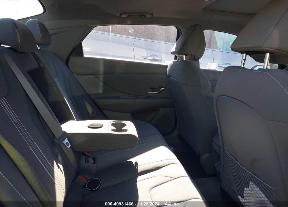 2024 HYUNDAI ELANTRA SEL VIN: KMHLS4DG2RU670088