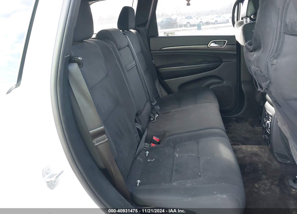 2017 JEEP GRAND CHEROKEE LAREDO 4X4 VIN: 1C4RJFAG5HC810480