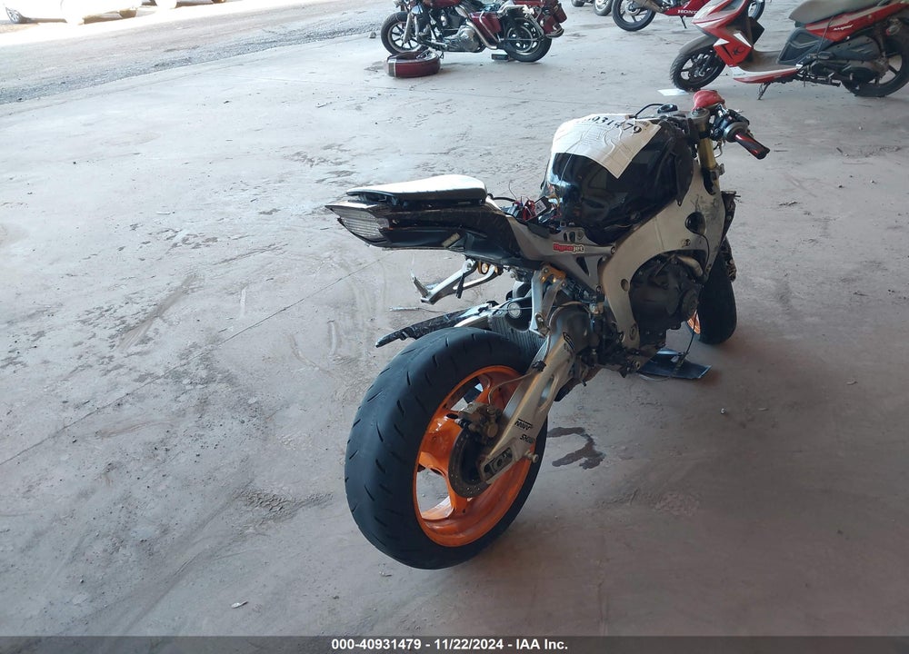 2009 HONDA CBR1000 RR VIN: JH2SC59J89K000491