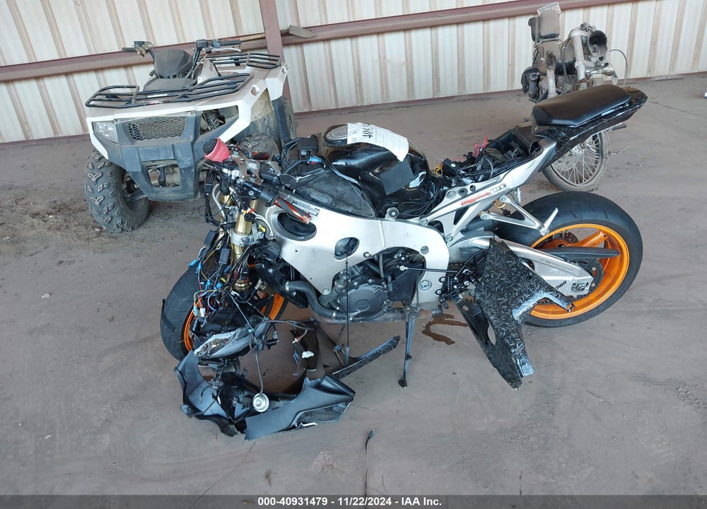 2009 HONDA CBR1000 RR VIN: JH2SC59J89K000491